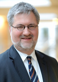  Stephan Albani